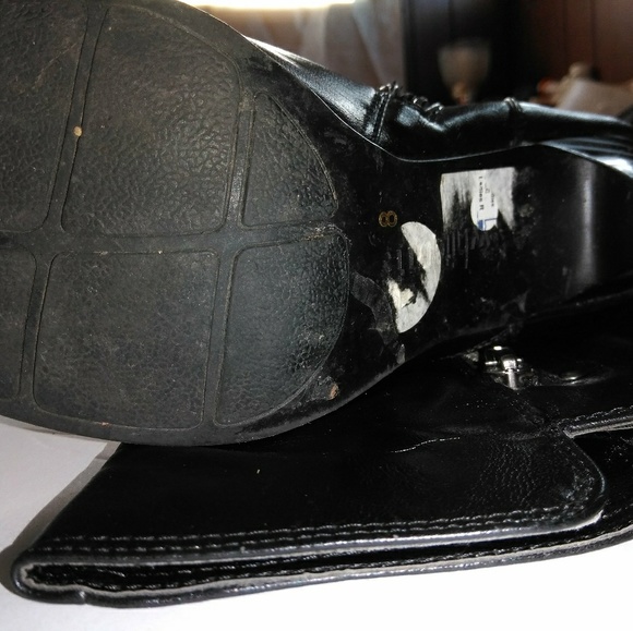 NWOT White Mountain Heeled Boots - Picture 3 of 4